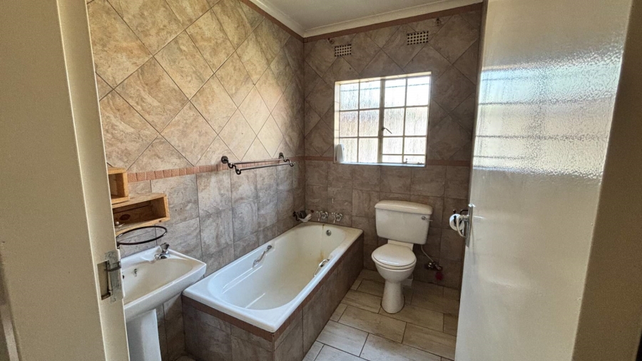 3 Bedroom Property for Sale in Rynfield Gauteng