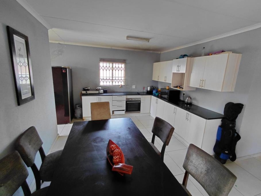 3 Bedroom Property for Sale in Amandasig Gauteng