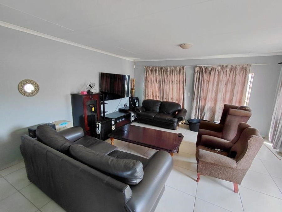 3 Bedroom Property for Sale in Amandasig Gauteng