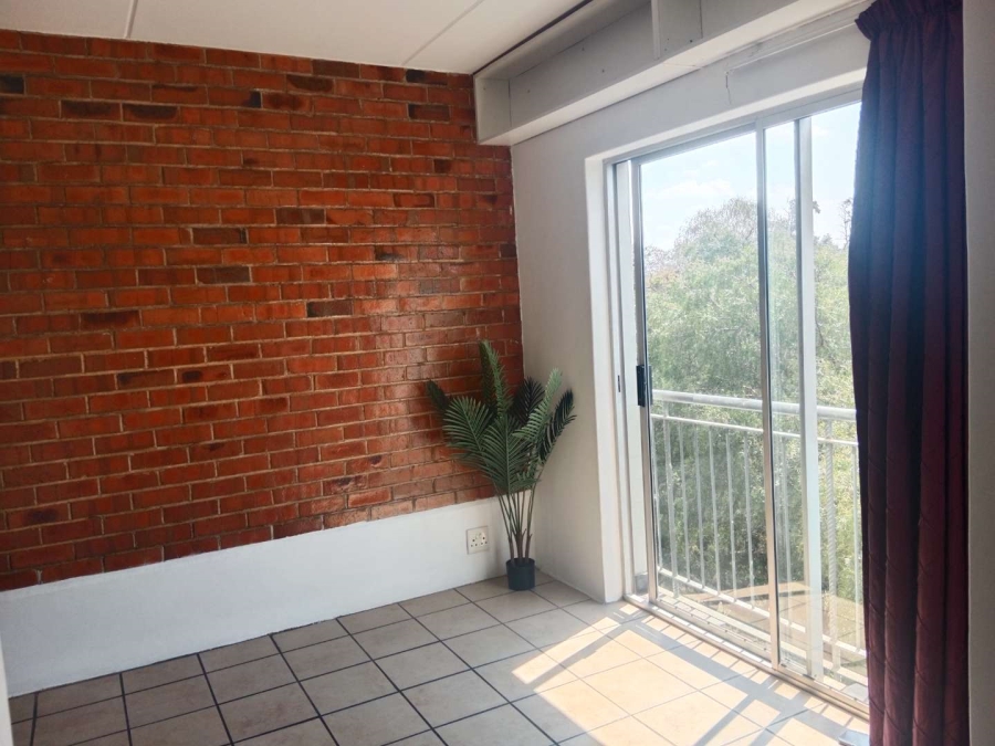 1 Bedroom Property for Sale in Houghton Gauteng