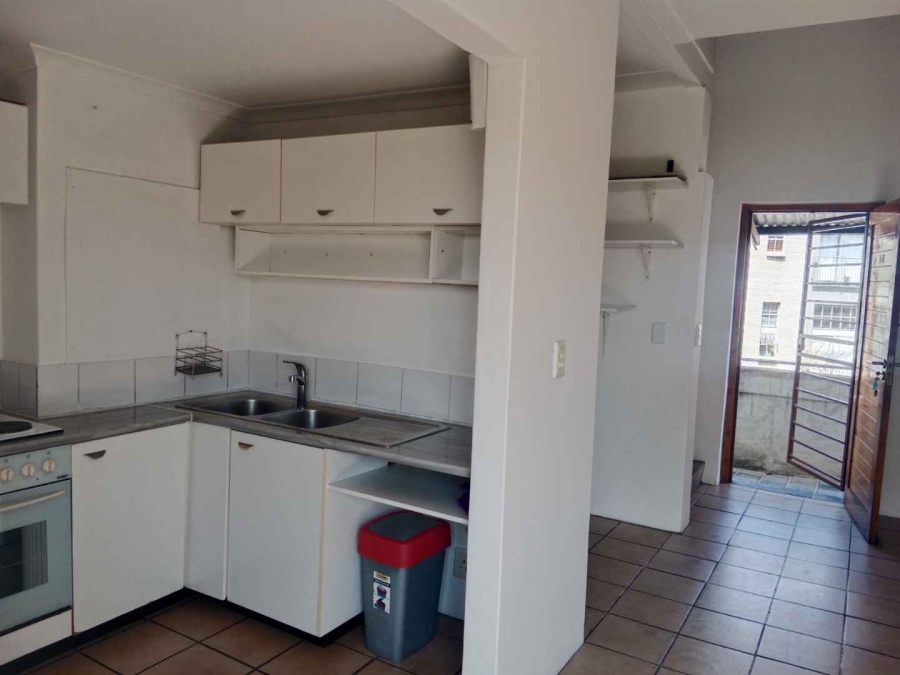 1 Bedroom Property for Sale in Houghton Gauteng