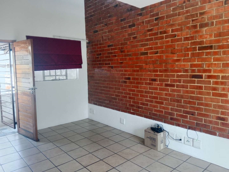 1 Bedroom Property for Sale in Houghton Gauteng