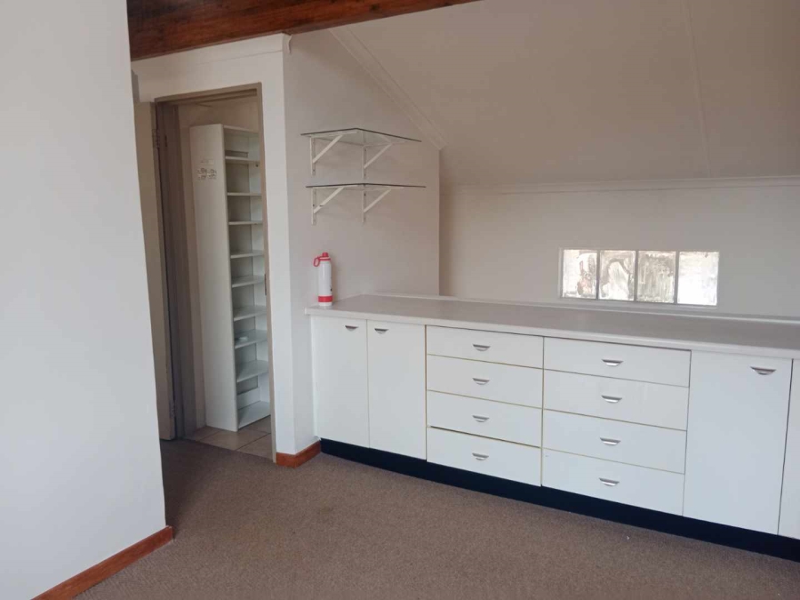1 Bedroom Property for Sale in Houghton Gauteng