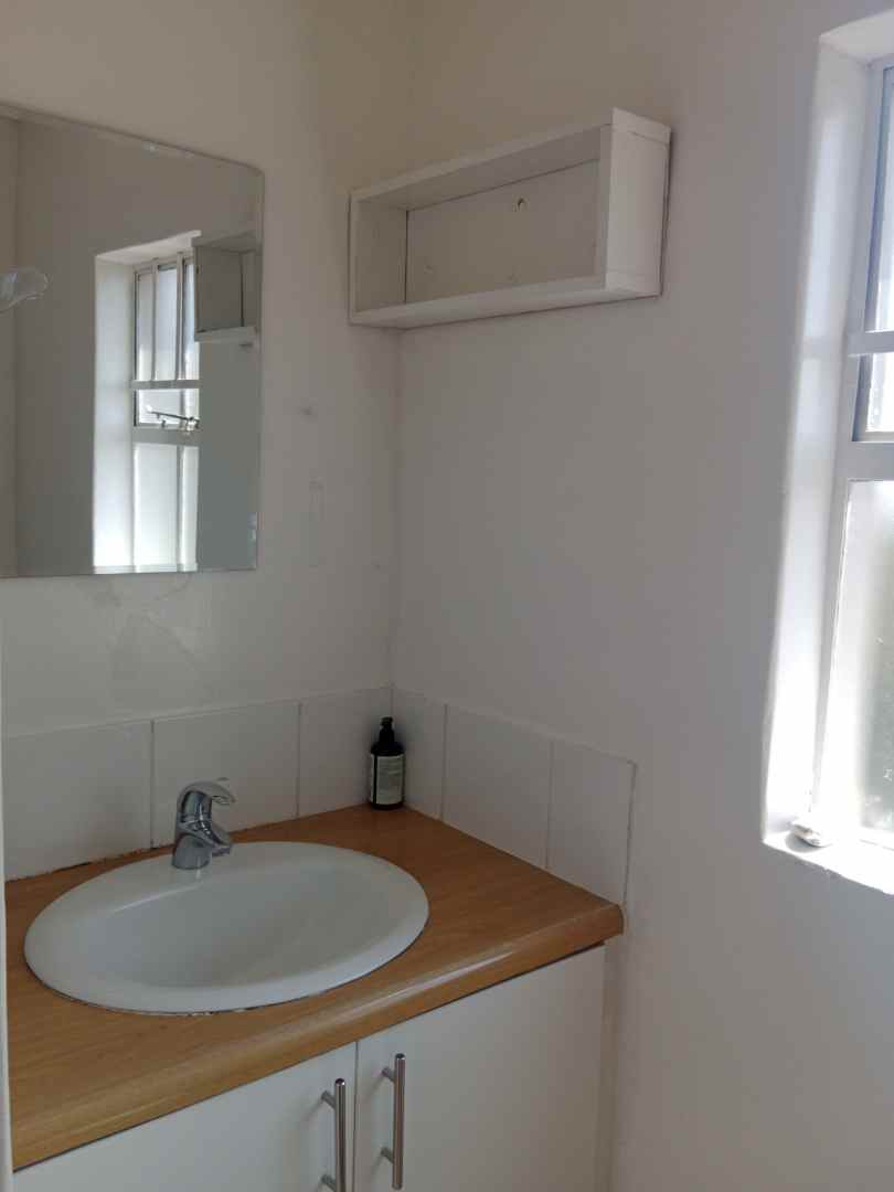 1 Bedroom Property for Sale in Houghton Gauteng