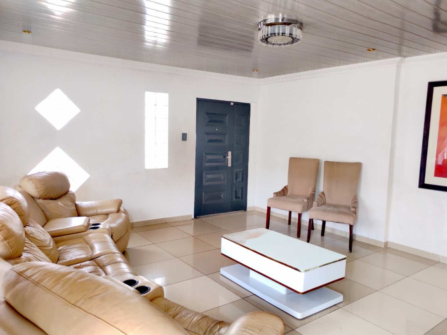 3 Bedroom Property for Sale in Lenasia South Gauteng