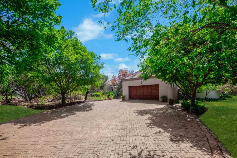 4 Bedroom Property for Sale in Blue Hills Country Estate Gauteng