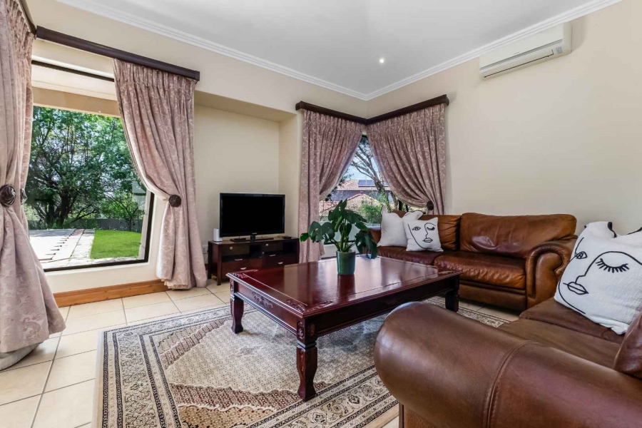 4 Bedroom Property for Sale in Blue Hills Country Estate Gauteng
