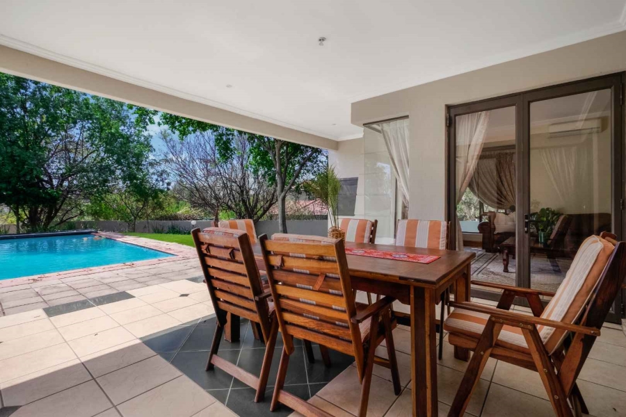 4 Bedroom Property for Sale in Blue Hills Country Estate Gauteng