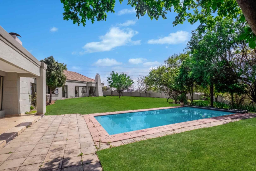 4 Bedroom Property for Sale in Blue Hills Country Estate Gauteng