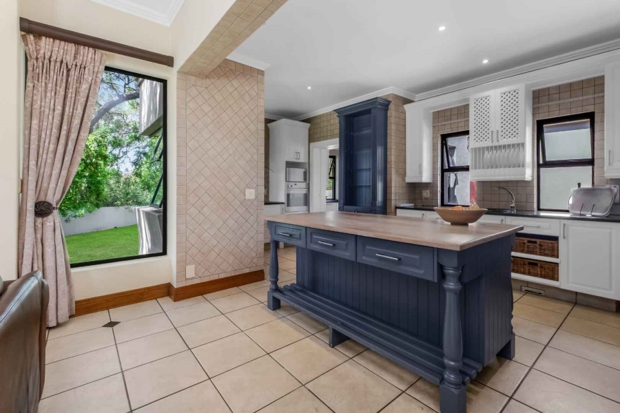 4 Bedroom Property for Sale in Blue Hills Country Estate Gauteng