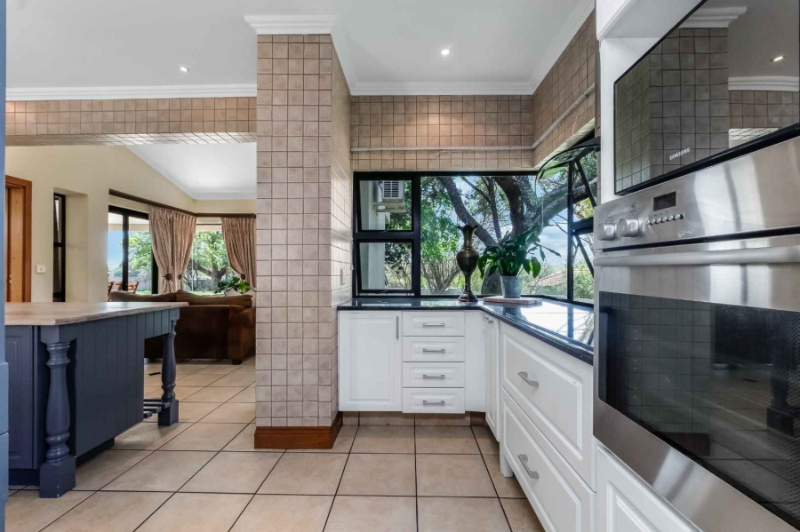 4 Bedroom Property for Sale in Blue Hills Country Estate Gauteng