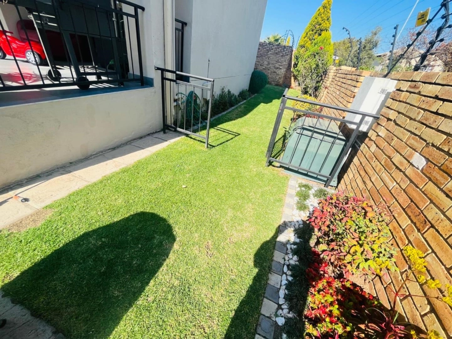 3 Bedroom Property for Sale in Kyalami Hills Gauteng