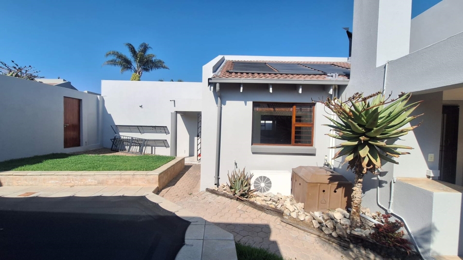 To Let 3 Bedroom Property for Rent in Noordhang Gauteng