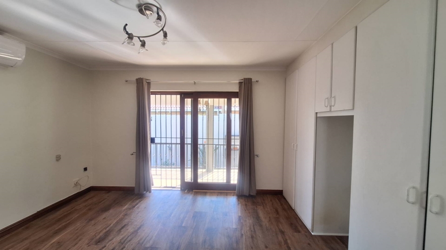 To Let 3 Bedroom Property for Rent in Noordhang Gauteng