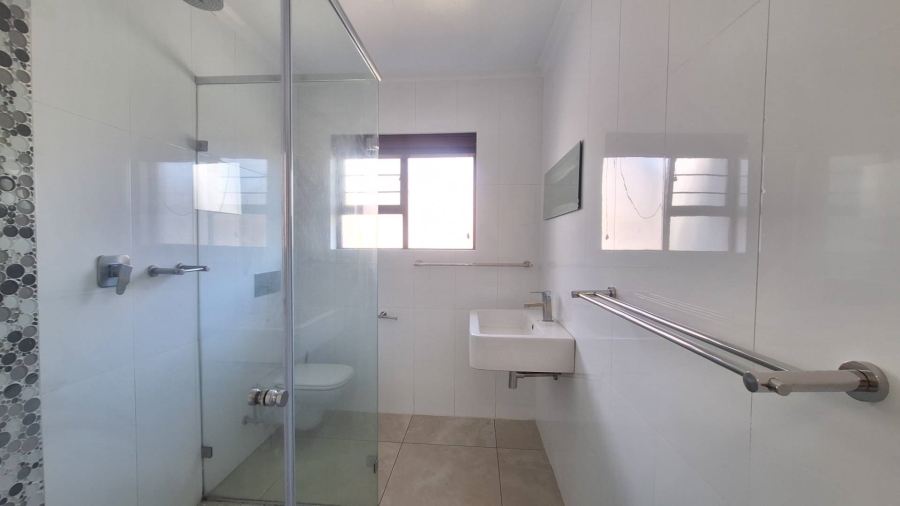 To Let 3 Bedroom Property for Rent in Noordhang Gauteng