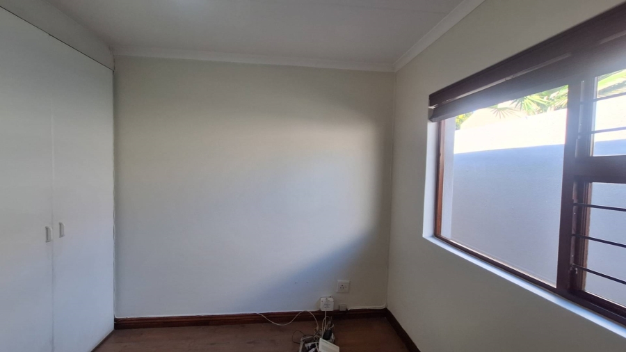 To Let 3 Bedroom Property for Rent in Noordhang Gauteng