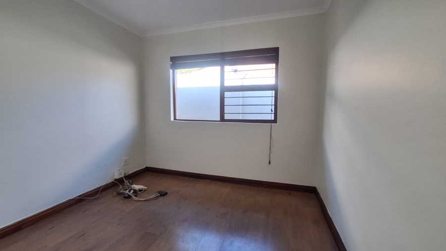 To Let 3 Bedroom Property for Rent in Noordhang Gauteng