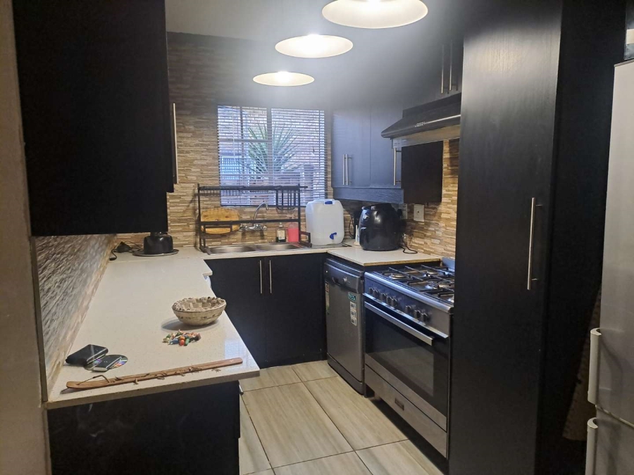 3 Bedroom Property for Sale in Highveld Gauteng