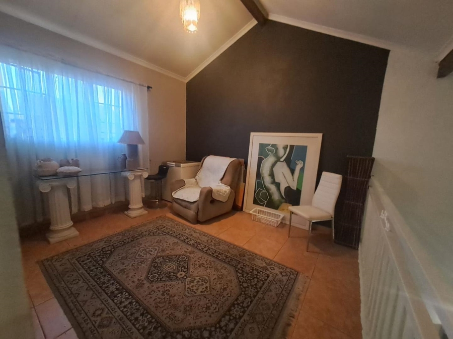3 Bedroom Property for Sale in Highveld Gauteng