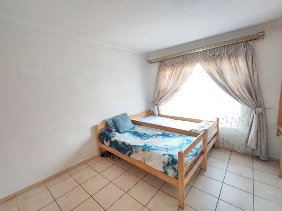 3 Bedroom Property for Sale in Lenasia South Gauteng
