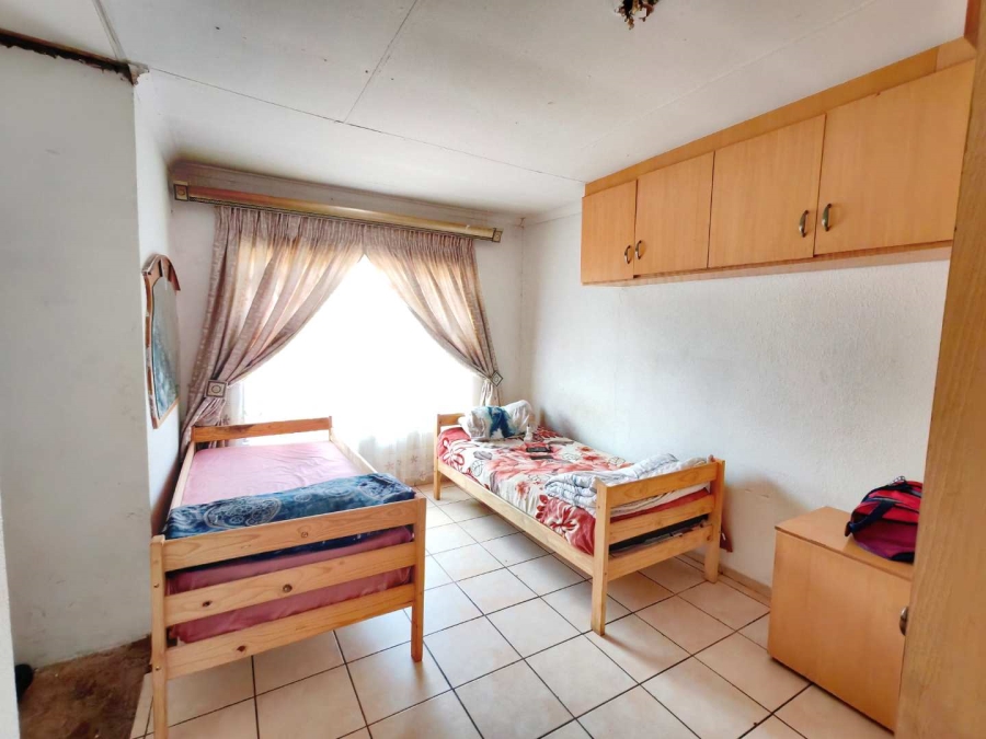 3 Bedroom Property for Sale in Lenasia South Gauteng