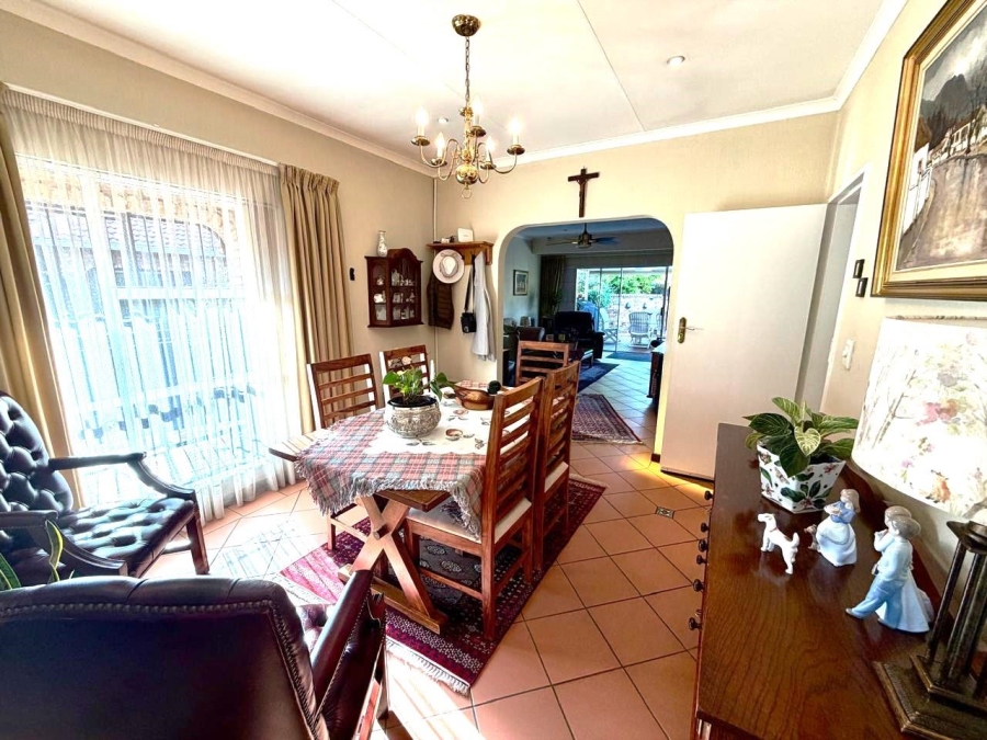 3 Bedroom Property for Sale in Faerie Glen Gauteng