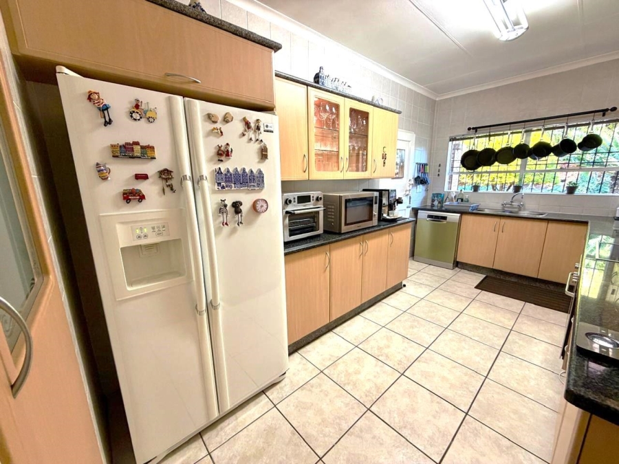 3 Bedroom Property for Sale in Faerie Glen Gauteng