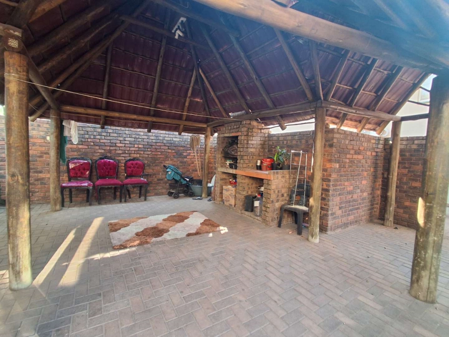 4 Bedroom Property for Sale in Pretoria West Gauteng