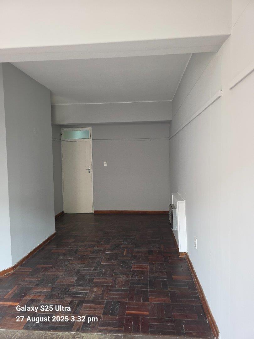 To Let 1 Bedroom Property for Rent in Rosebank Gauteng