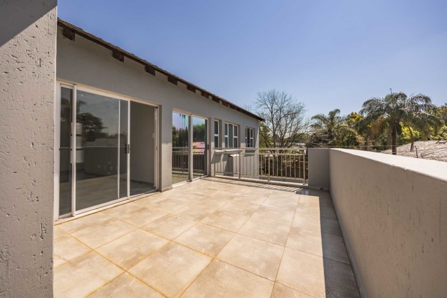 To Let 4 Bedroom Property for Rent in Waterkloof Ridge Gauteng