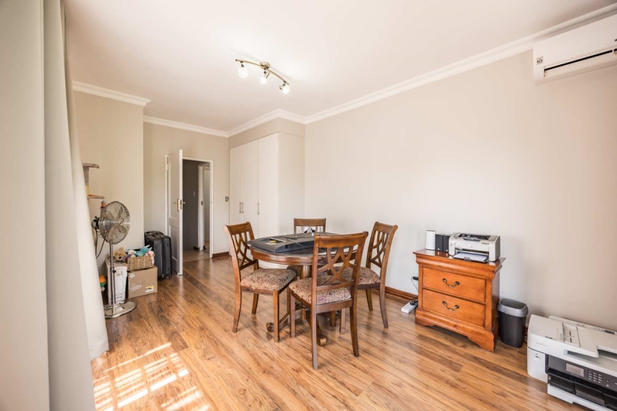 4 Bedroom Property for Sale in Faerie Glen Gauteng