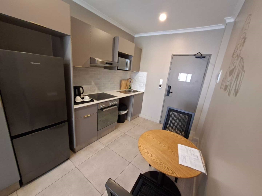 To Let 1 Bedroom Property for Rent in Sandown Gauteng