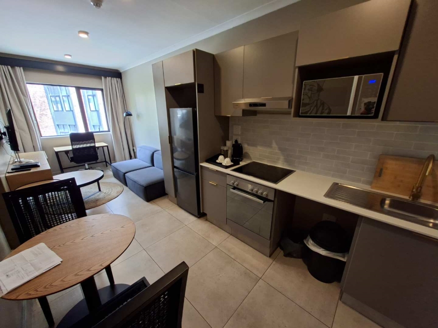 To Let 1 Bedroom Property for Rent in Sandown Gauteng