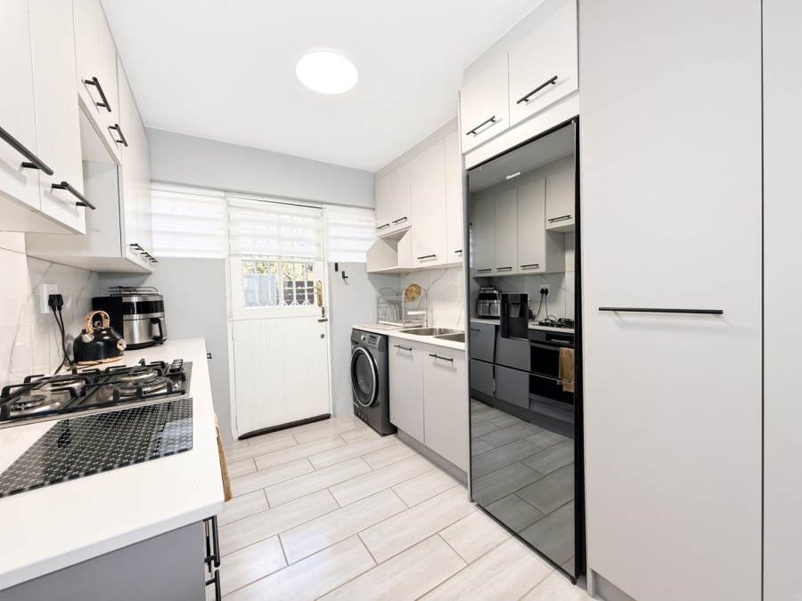 To Let 3 Bedroom Property for Rent in Bedfordview Gauteng