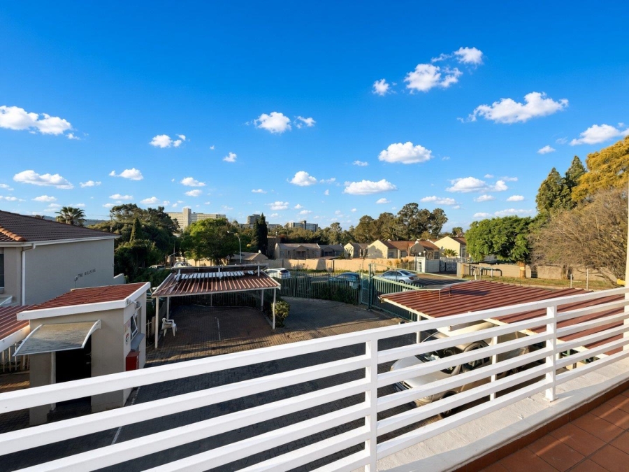 To Let 3 Bedroom Property for Rent in Bedfordview Gauteng