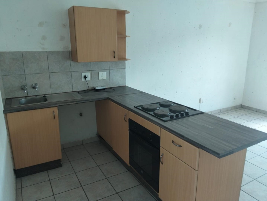To Let 1 Bedroom Property for Rent in Highveld Gauteng
