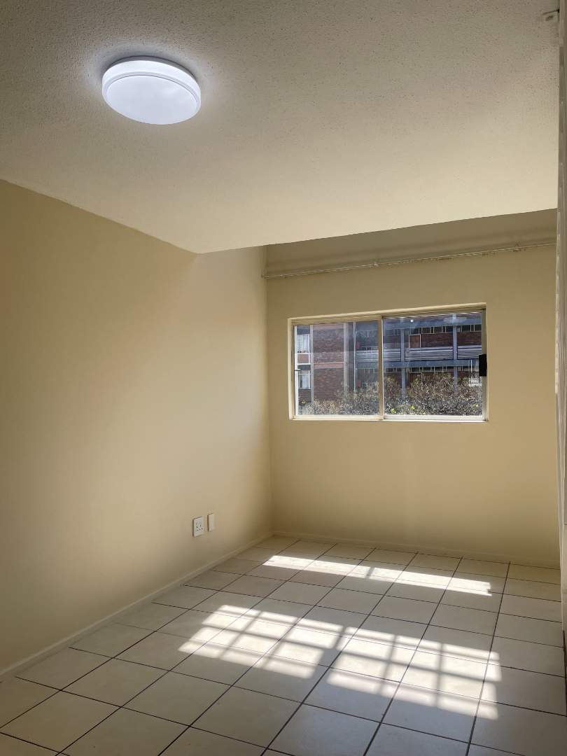 To Let 1 Bedroom Property for Rent in Sunnyside Gauteng