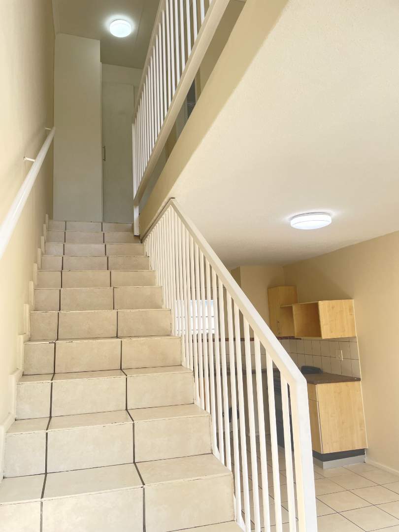 To Let 1 Bedroom Property for Rent in Sunnyside Gauteng