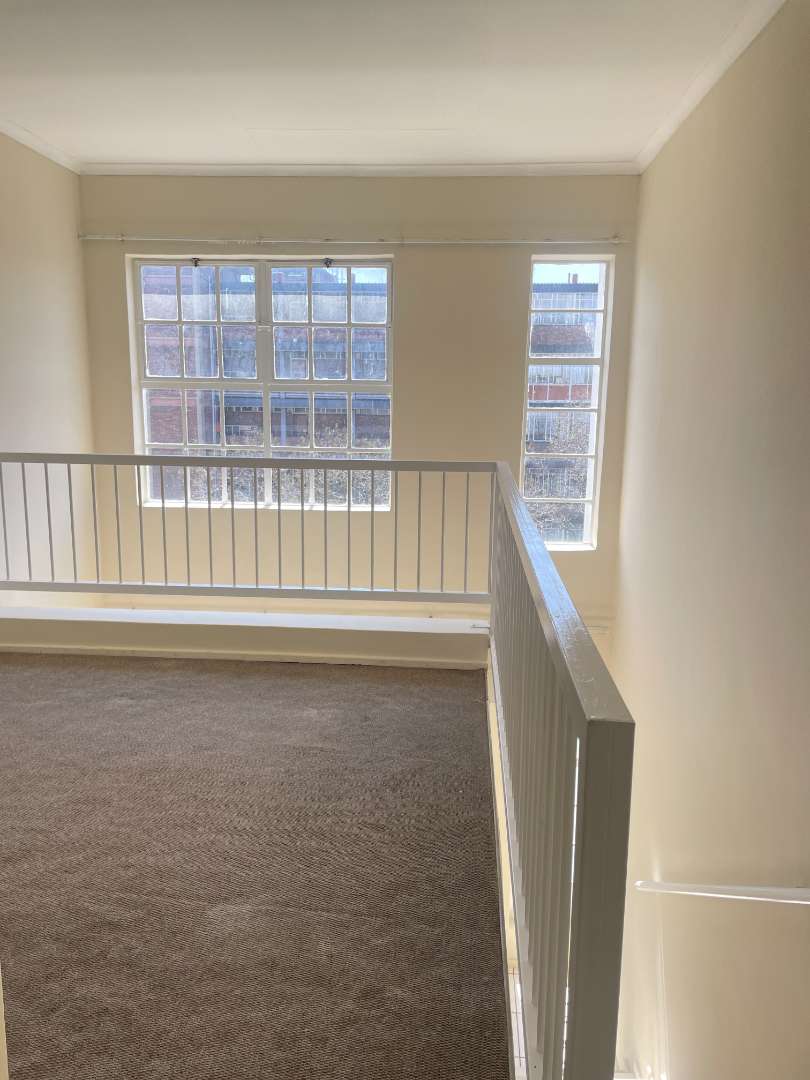 To Let 1 Bedroom Property for Rent in Sunnyside Gauteng