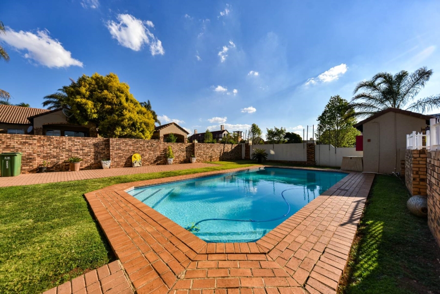 3 Bedroom Property for Sale in Moreleta Park Gauteng