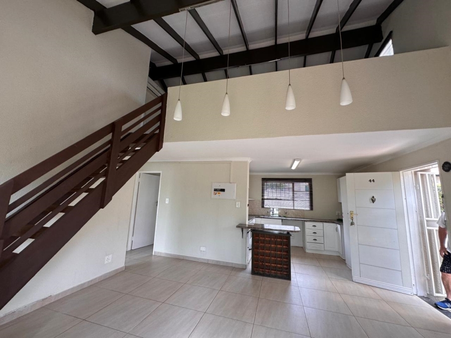 To Let 2 Bedroom Property for Rent in Weltevreden Park Gauteng