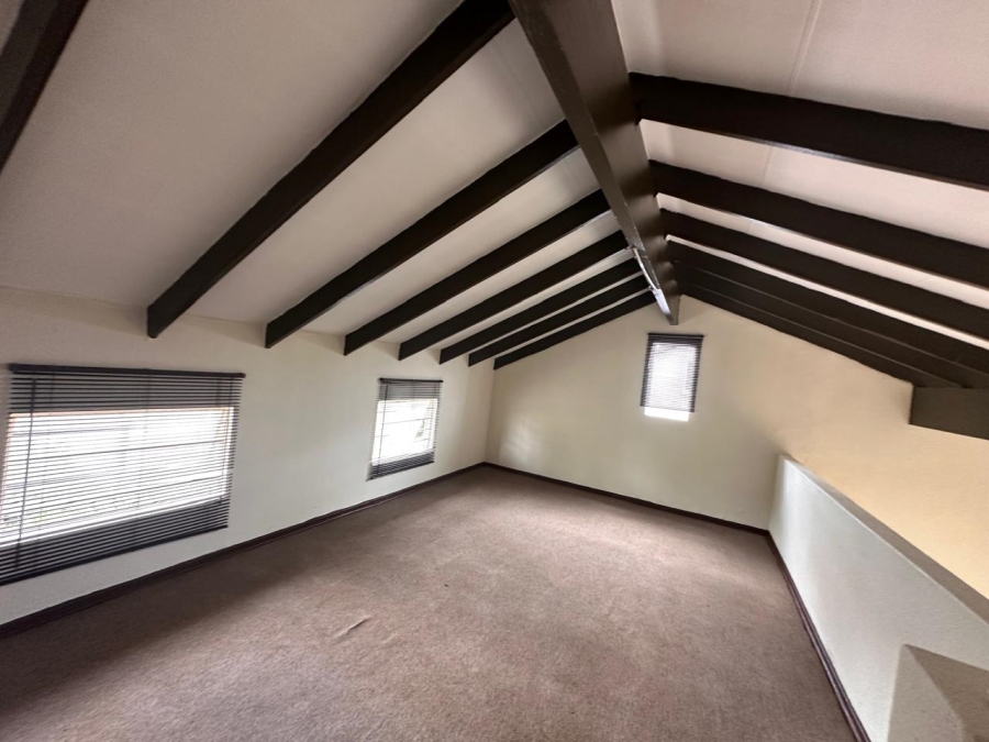 To Let 2 Bedroom Property for Rent in Weltevreden Park Gauteng
