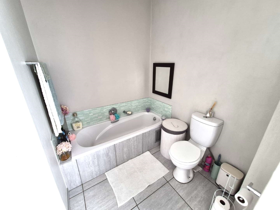 To Let 3 Bedroom Property for Rent in Honeydew Gauteng