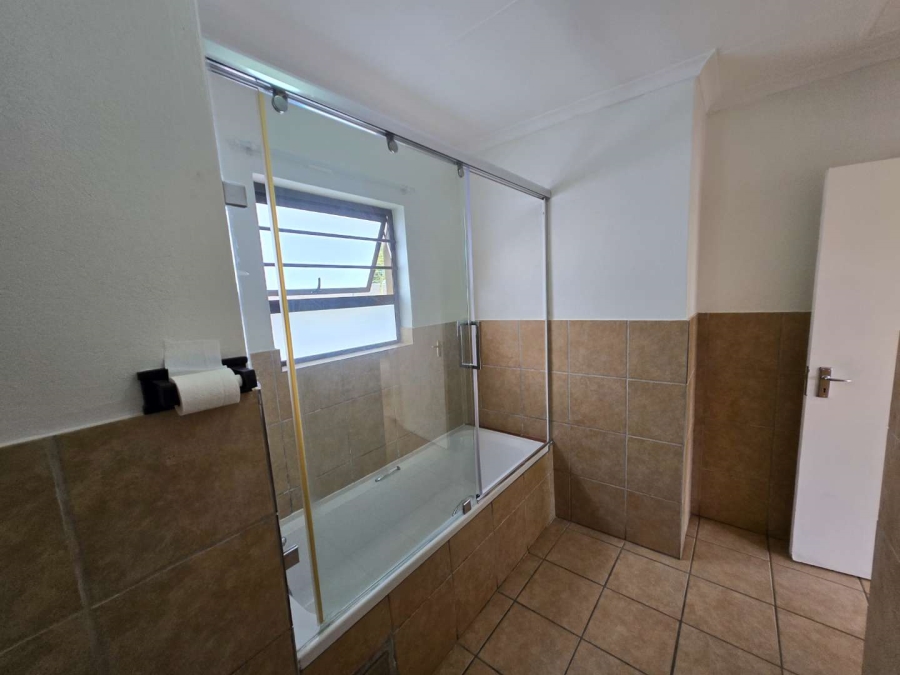 To Let 2 Bedroom Property for Rent in Noordhang Gauteng