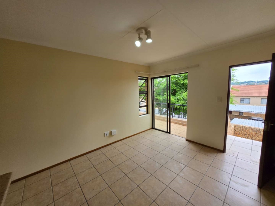 To Let 2 Bedroom Property for Rent in Noordhang Gauteng