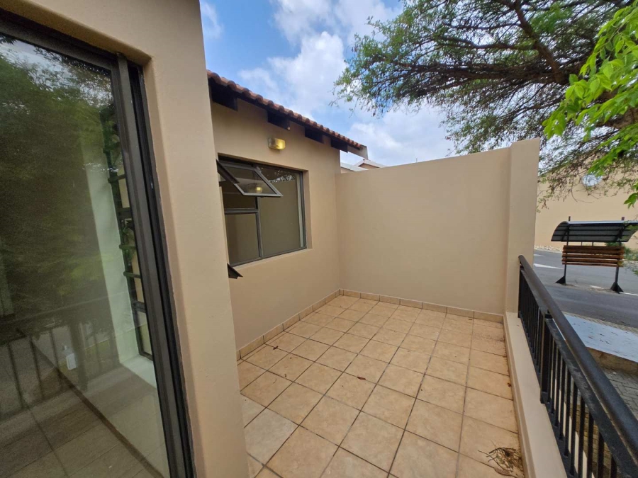 To Let 2 Bedroom Property for Rent in Noordhang Gauteng