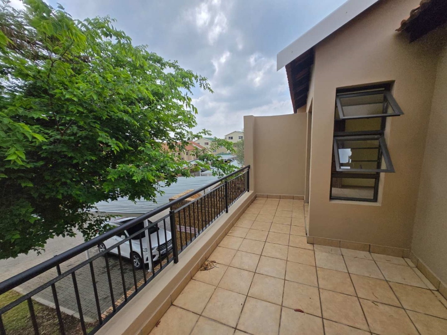 To Let 2 Bedroom Property for Rent in Noordhang Gauteng