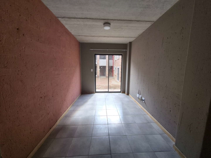 1 Bedroom Property for Sale in Daggafontein Gauteng