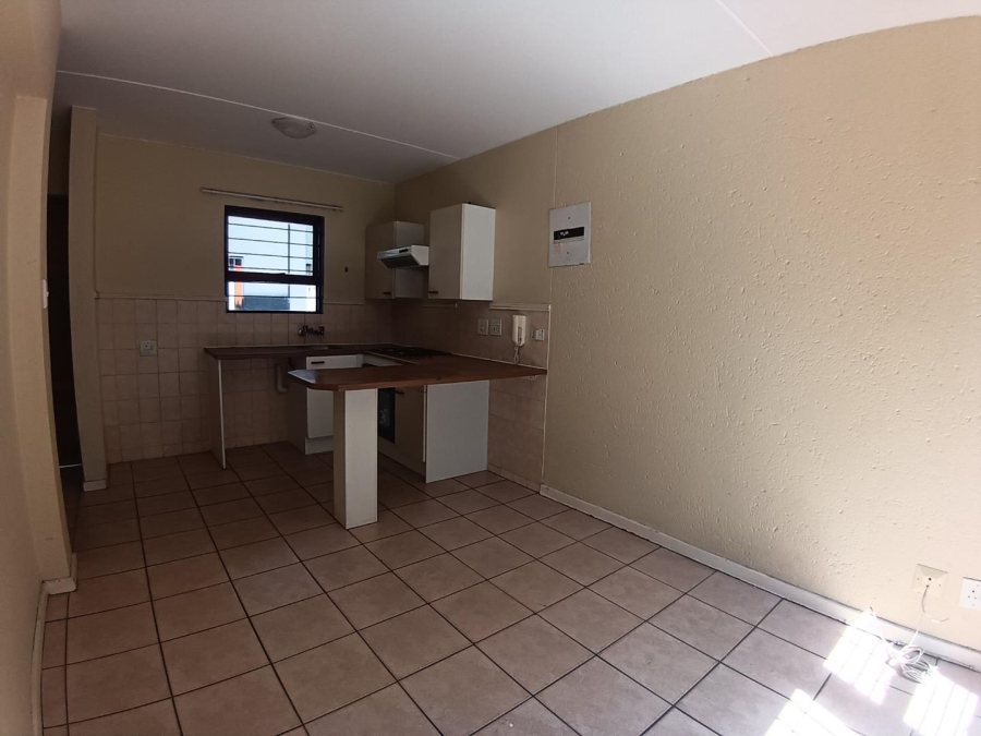 1 Bedroom Property for Sale in Hatfield Gauteng