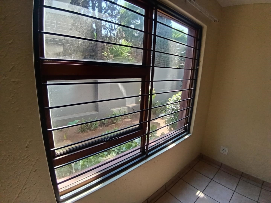 1 Bedroom Property for Sale in Hatfield Gauteng